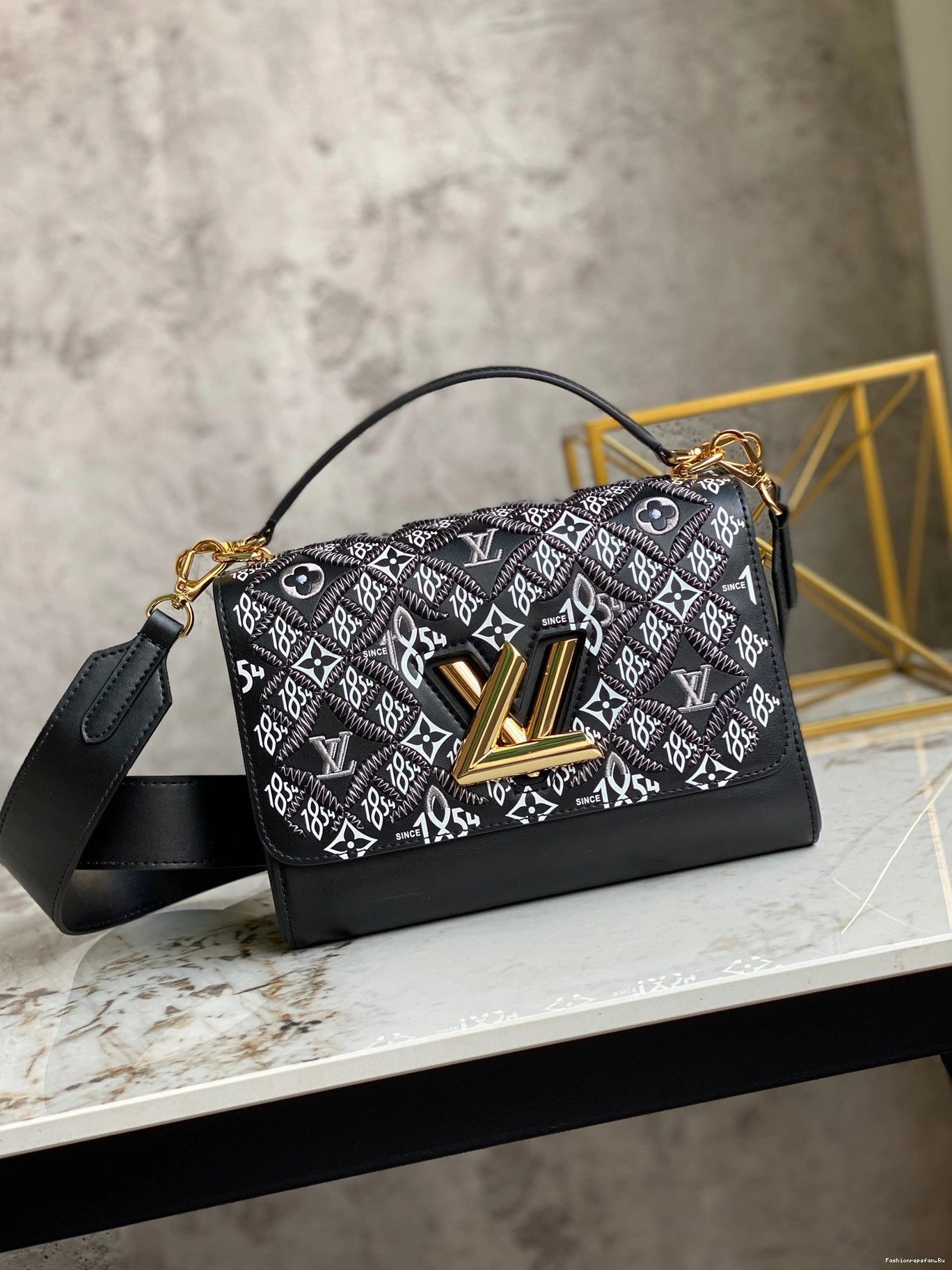 FS CHEAP VUITTON MM TWIST 1854 LOUIS SINCE 0810